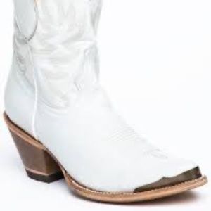IDYLLWIND WOMEN'S WHEELS WHITE COWBOY BOOTIES - size 6.5